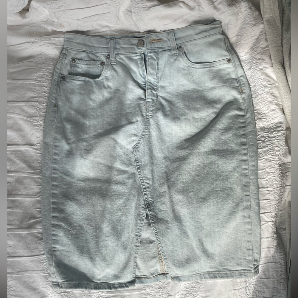 Banana Republic Blue Pencil Skirt Knee-Length Casual